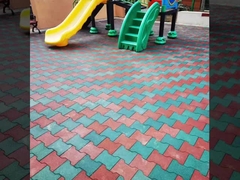 T-Shaped Interlocking Horse Stall Mats - Anti-Slip Rubber Flooring